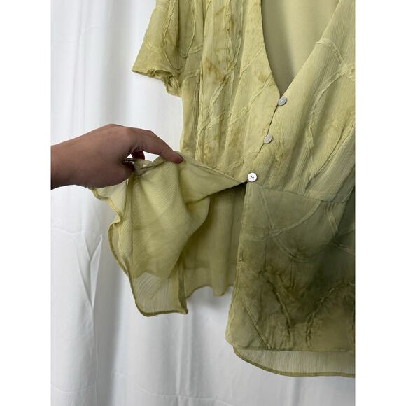 VTG KWoman Sheer Chiffon Blouse Light Olive Size 16W Fairy Grunge Flutter Sleeve - Picture 3 of 8